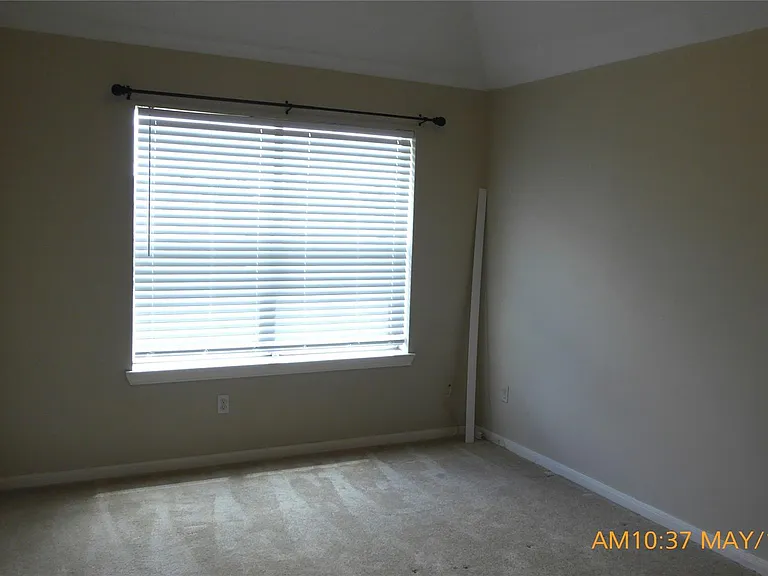 10142 Lazy Lagoon — Photo 18