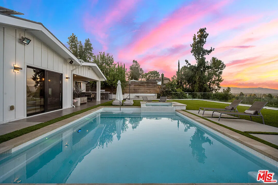 4 bed, 4.0 bath, 2771 sqft, $17,000 — Photo 1
