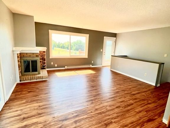 2nd image of 8620 County Road 15 W