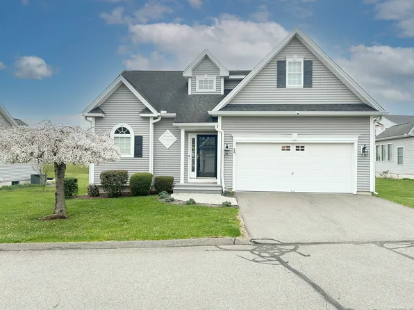 68 River Crest Drive #68, Southington, CT 06479