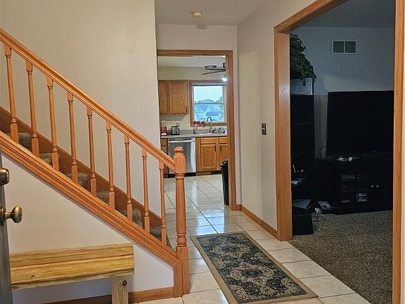 2nd image of 10220 Midway Dr