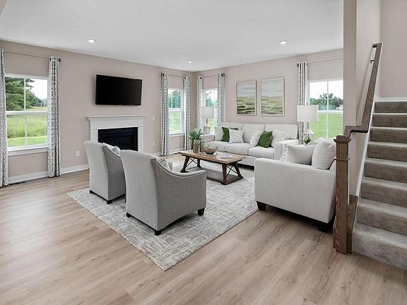 3rd image of 8448 Graystone Dr
