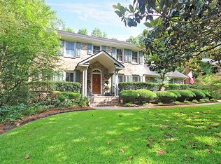1677 Seignious Dr, Charleston, SC 29407