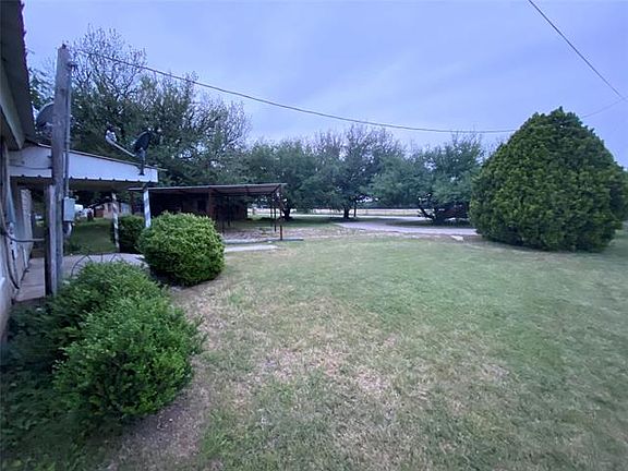 5th image of 1102 Indian Creek Dr