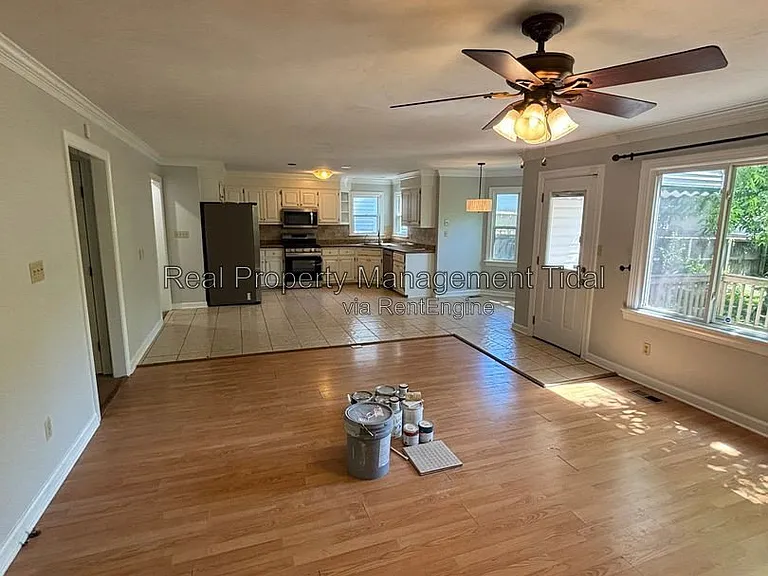 8956 Belgrave Ave — Photo 14