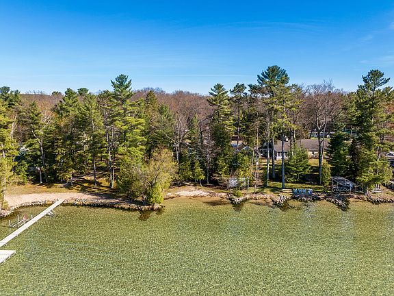 2nd image of 7736 Ladd Dr NW