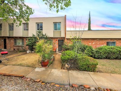 1023 N Bedford Dr, Tucson, AZ, 85710