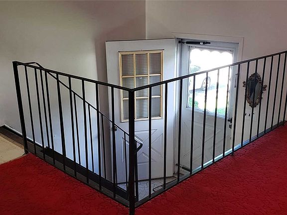 5th image of 65 Fireside Ln