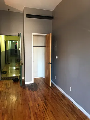 Rented by David Francis New York LLC | media 21