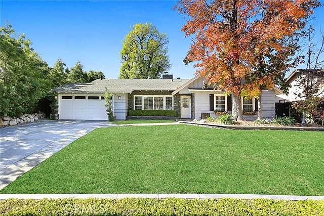 1st image of 1203 Sierra View Dr