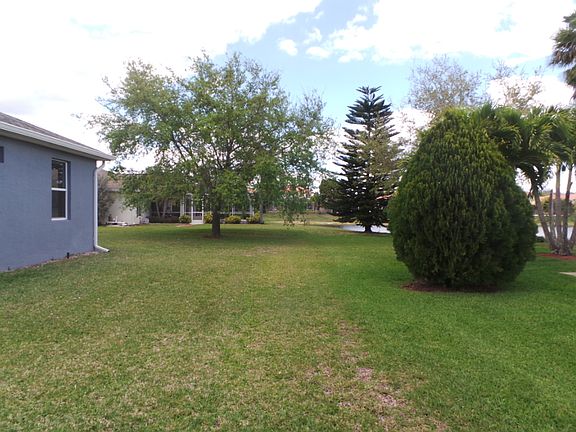 3rd image of 17471 Sterling Lake Dr
