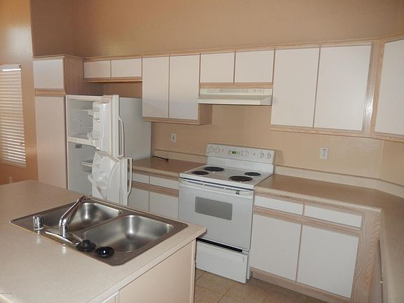 4th image of 14219 N 149th Dr