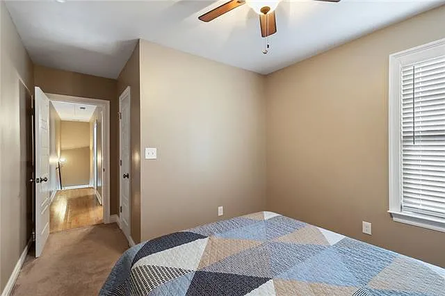 2403 S Saratoga St — Photo 9