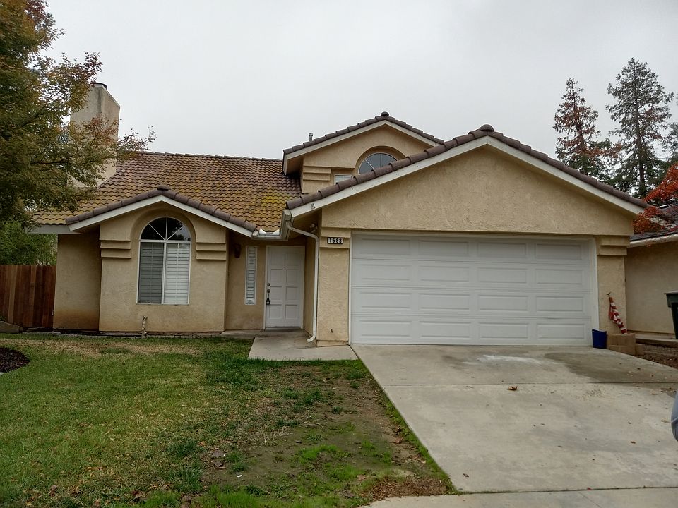 1st image of 1583 E Pryor Dr