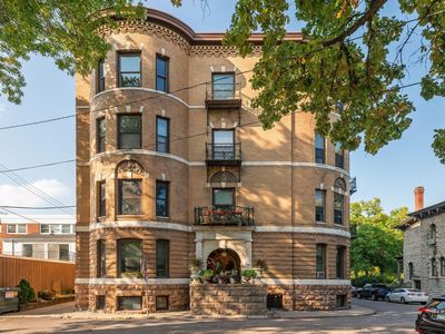 11 Summit Ct APT 16, Saint Paul, MN, 55102
