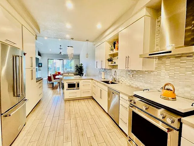 42320 Sari Ct — Photo 3