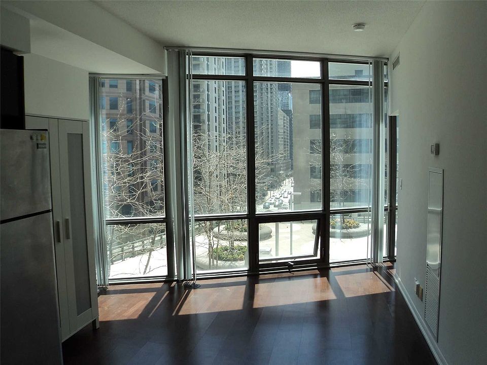2nd image of Bay St #409