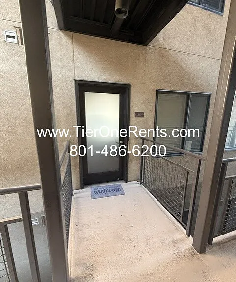 2150 S Main St #R-317 — Photo 3