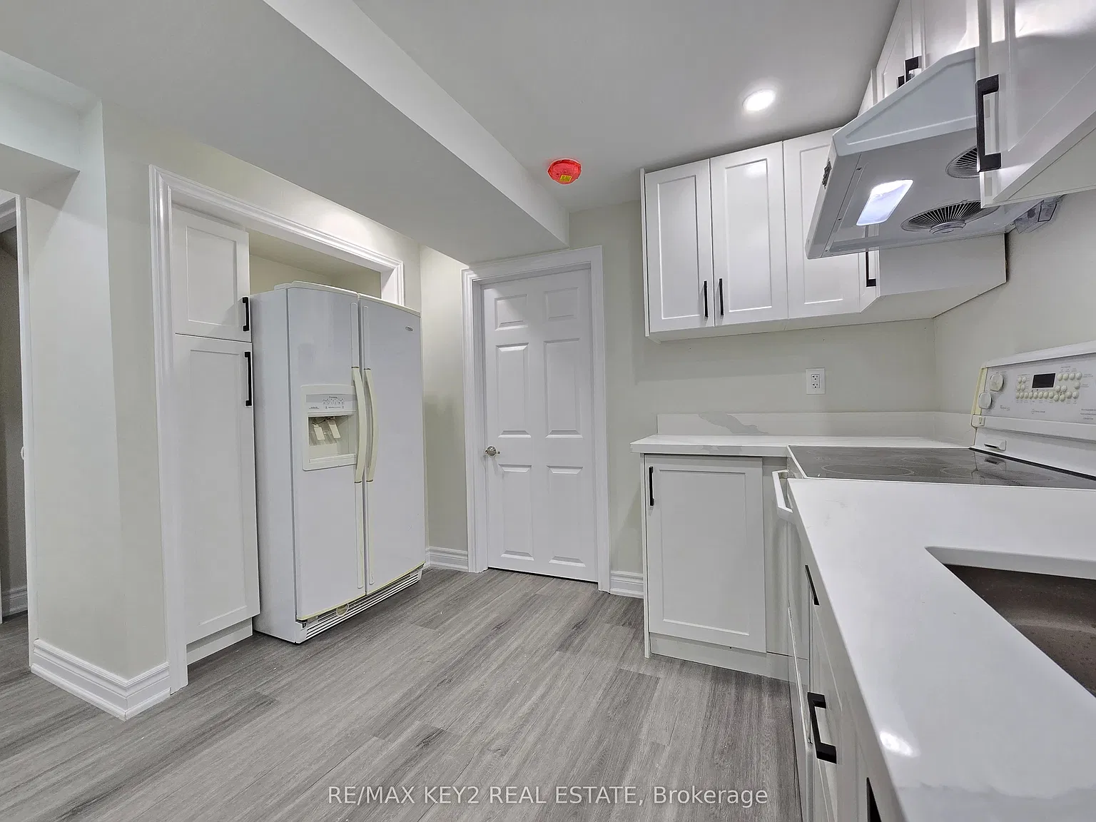 2 bed, $1,840 — Photo 2
