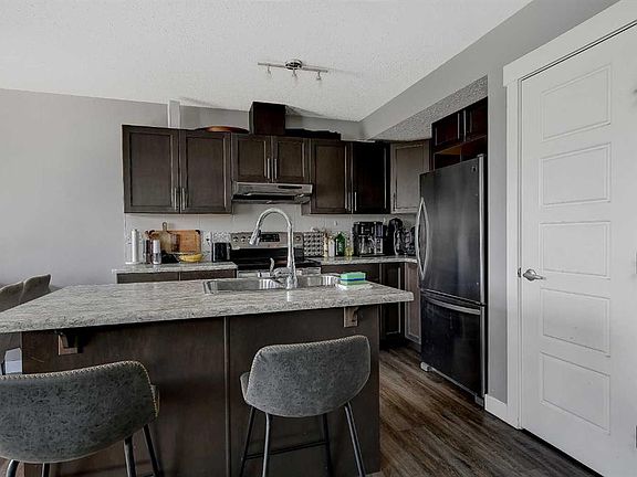 4th image of 8443 N 101st Ave