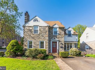 2002 Woodland Rd, Abington, PA 19001