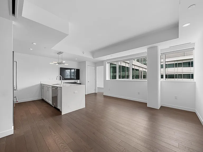 800 Avenue At Port Imperial #914 — Photo 9
