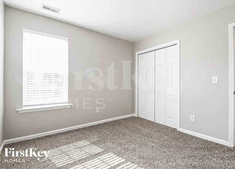 417 Blooming Meadows Rd — Photo 11