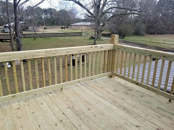 2nd image of 16 Oatis Camp Ln