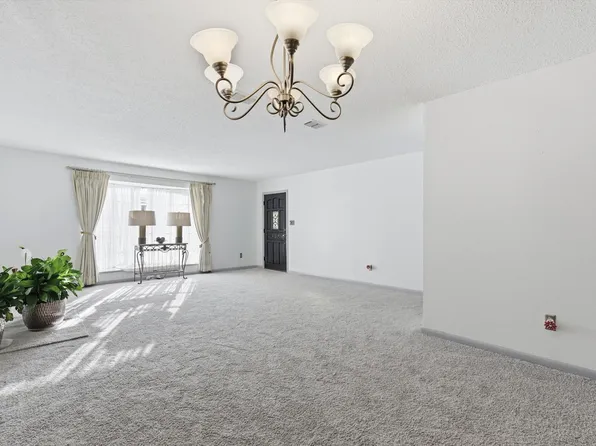 910 Rockwall St, McKinney, TX 75069