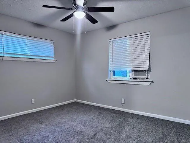 9 Clay St SE #2 — Photo 9