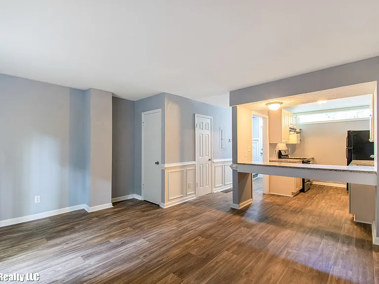 1790 Lyle Ave #1 — Photo 1