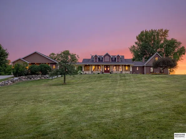 7986 84th St, Nehawka, NE 68413