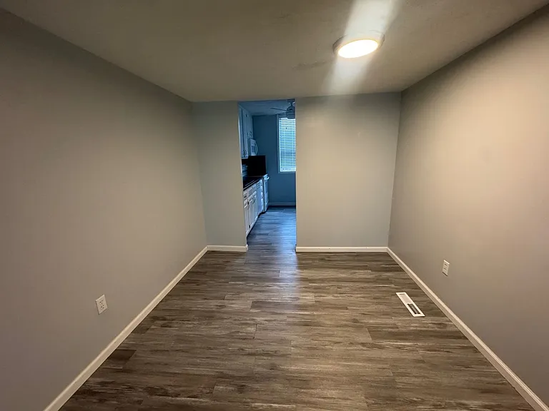 6590 Chaffee Ct — Photo 26