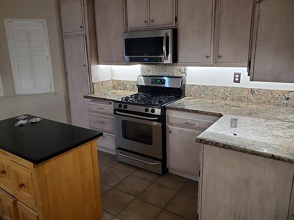 2nd image of 1643 Summer Creek Ln