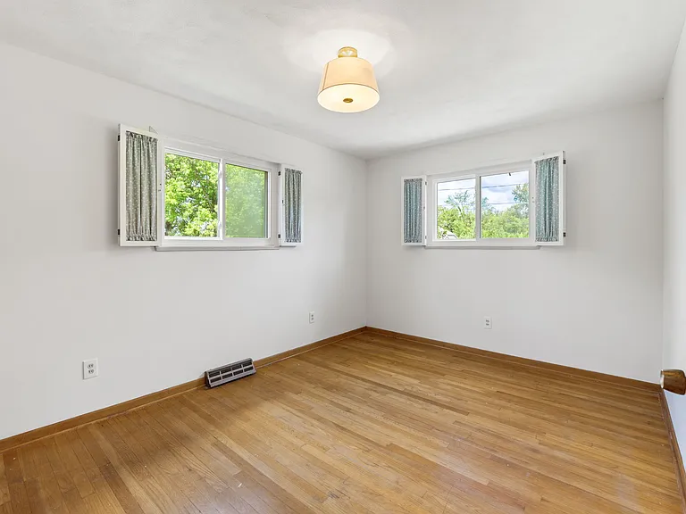 342 Buena Vista Dr — Photo 24