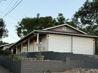 622 5th St #B, Paso Robles, CA 93446