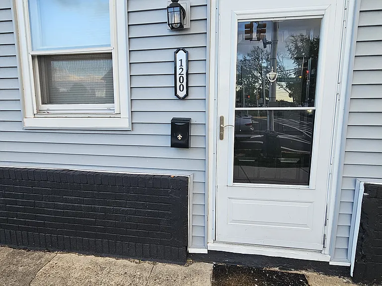 1200 S Wood Ave #A — Photo 1