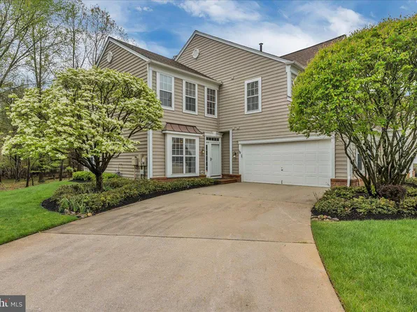 10 Westford Dr, Medford, NJ 08055