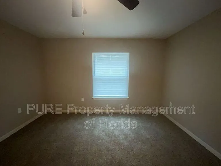8819 SW 132nd Ln — Photo 16