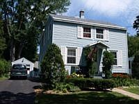 1st image of 140 Hunter St
