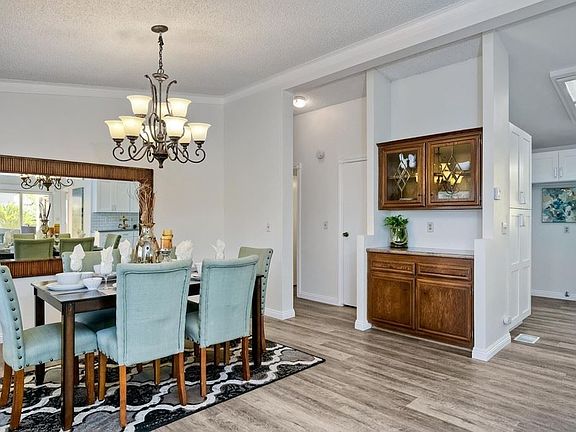 4th image of 2010 W San Marcos Blvd Unit 33