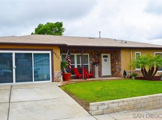 8832 Siwanoy Ct, Santee, CA 92071