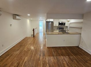 220 17th St APT 1, Brooklyn, NY 11215