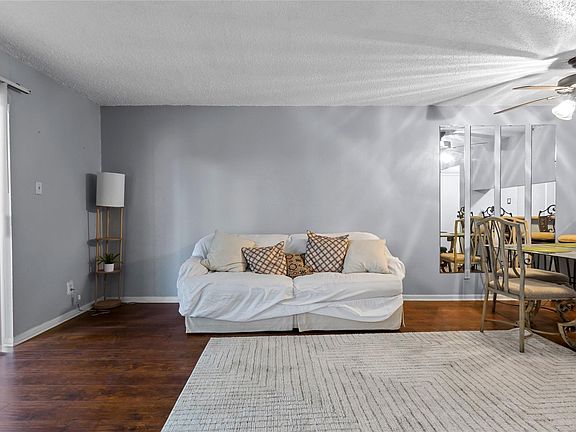 3rd image of 10110 Forum West Drive #622
