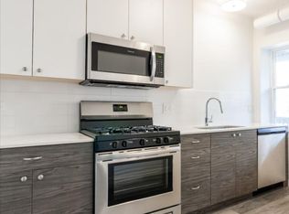 1704 W Glenlake Ave #4, Chicago, IL 60660