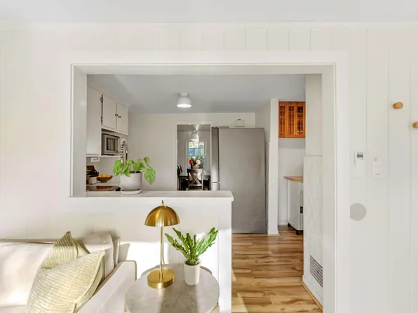 567 Poplar Streetsf, Roslindale, MA 02131