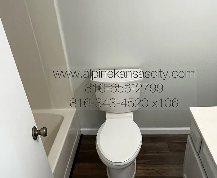 3211 NE 82nd Ter — Photo 25