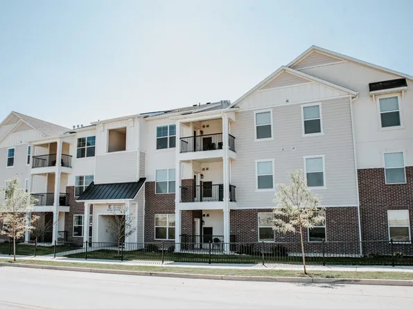 1023 N Sawtooth Way #204, Lehi, UT 84043