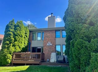 2198 Bowles St, Fenton, MI 48430