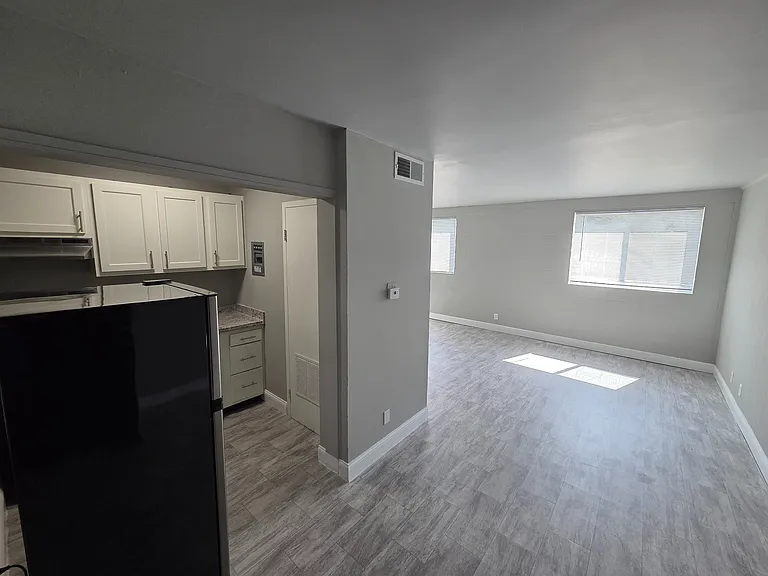 Campus View Apartments — Photo 59